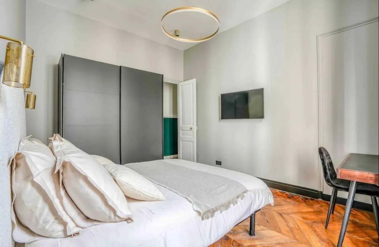 Luxury Villa Champs Elysees 파리 프랑스