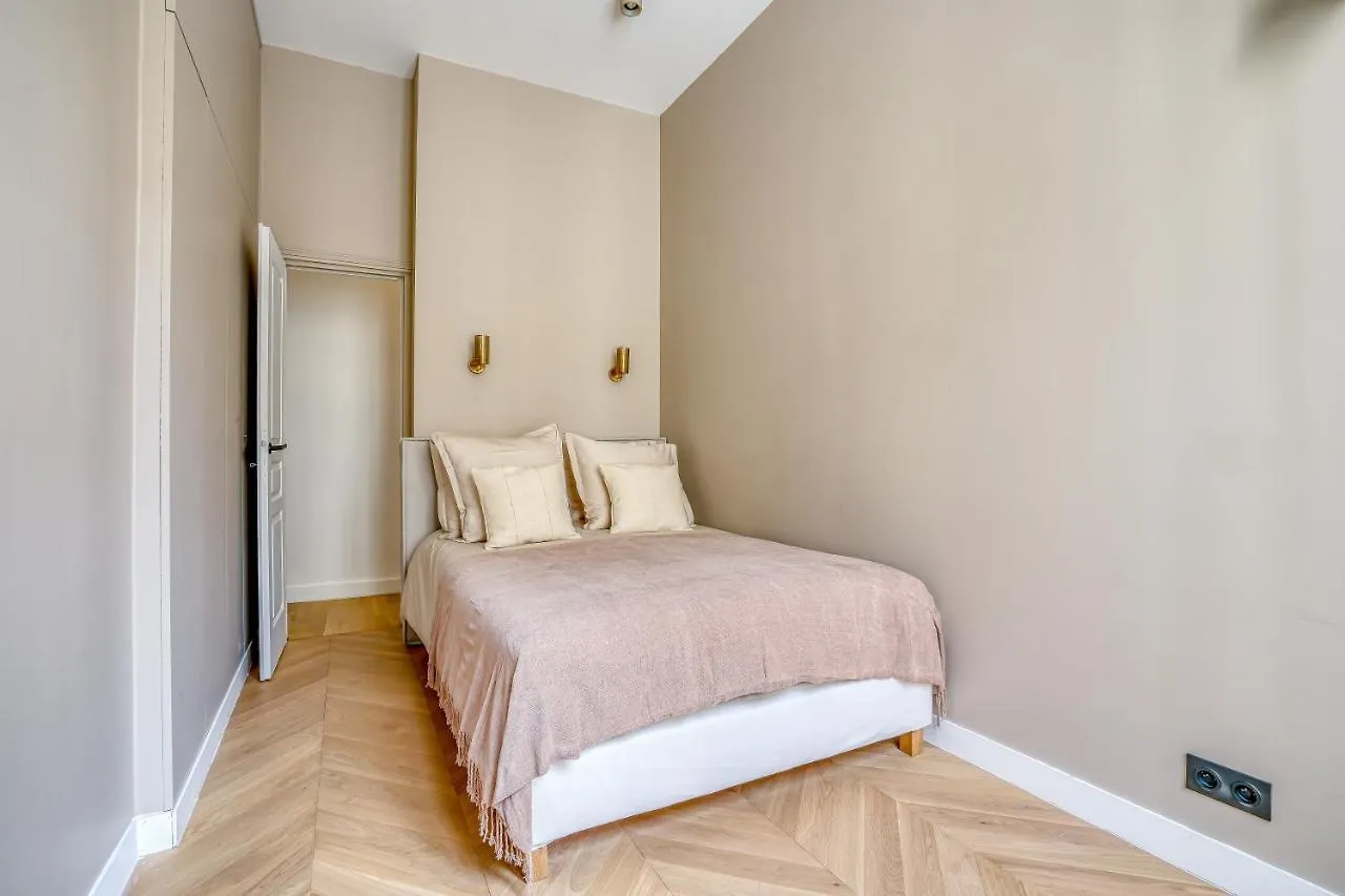 아파트 Luxury Villa Champs Elysees 파리 프랑스